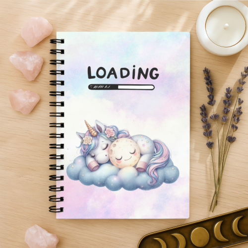 Notes A5 w kropki 80 kartek Jednorożec Loading na Chmurce MaDam Creative