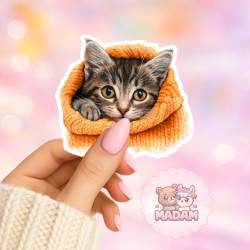 Naklejka foliowa kotek w swetrze MaDam Creative
