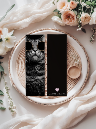 5906040418841 Zakładka do książki 6x18 cm kot w okularach MaDam Creative (2).png