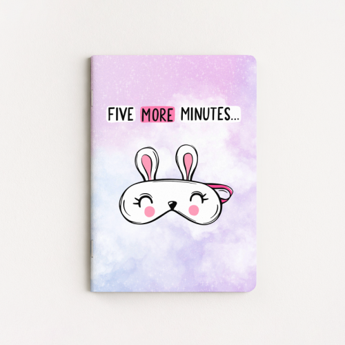Królik Five More Minutes MaDam Creative.png