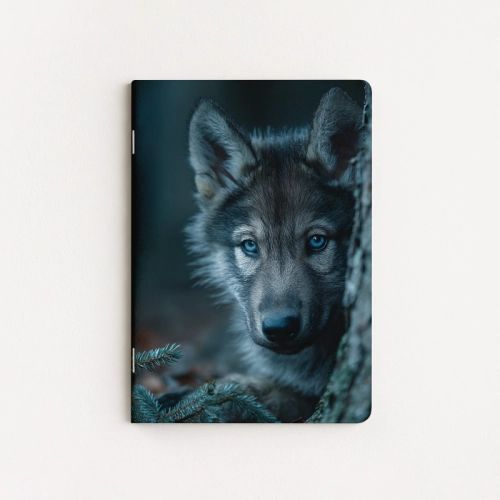 Wilk o przenikliwym spojrzeniu MaDam Creative.png