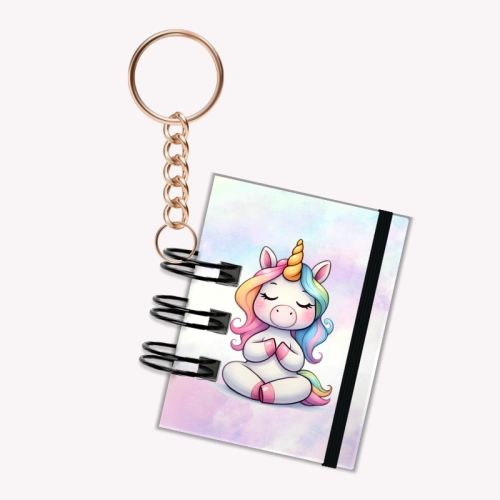 Breloczek mini notesik na gumkę Jednorożec medytujący 5x6 cm 50k gładki, MaDam Creative