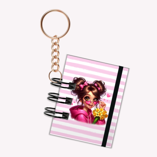 Breloczek mini notesik na gumkę Dziewczynka paski 5x6 cm 50k gładki, MaDam Creative