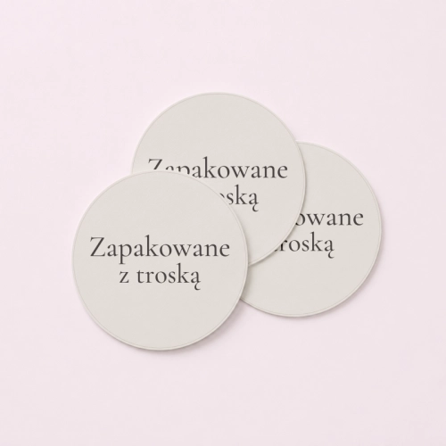 5906040464411_Naklejki do paczek 40 mm Zapakowane z troską 48 szt. MaDam Creative.png