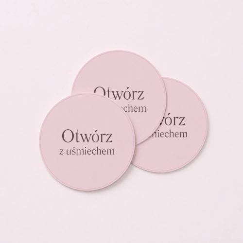 5906040464404_Naklejki do paczek 40 mm Otwórz z uśmiechem 48 szt. MaDam Creative.png